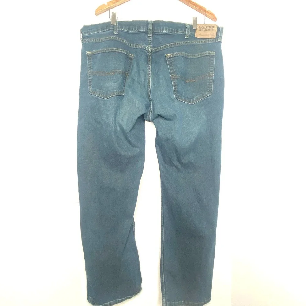 Levi Strauss Mens 561 Levis Blue Wash Jeans Size 40x32 Baggy Skater Straight Leg